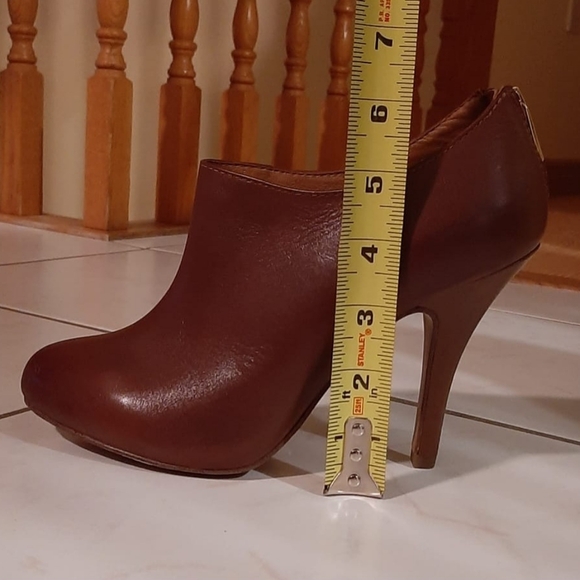 Aldo leather boots, 7.5 - Picture 5 of 5
